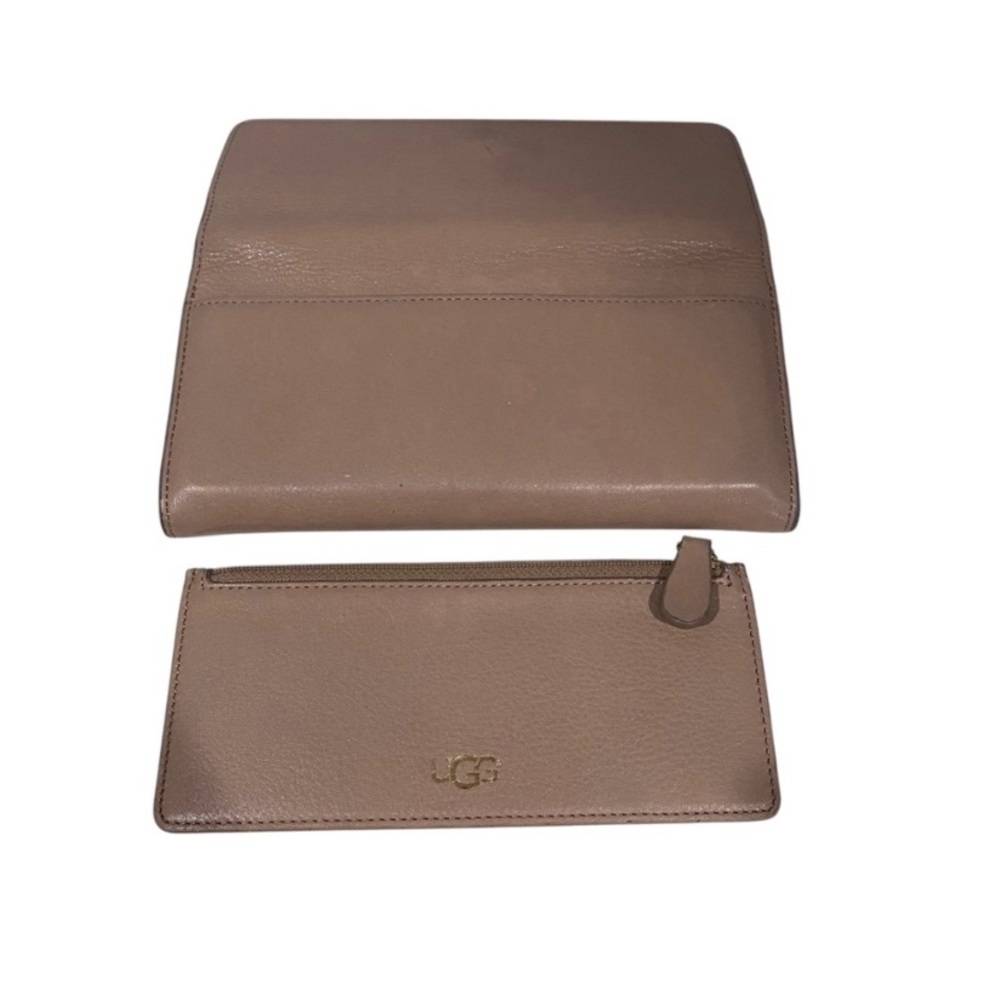 UGG Women's Tan Leather 2-in-1 Clutch/Wallet Set
